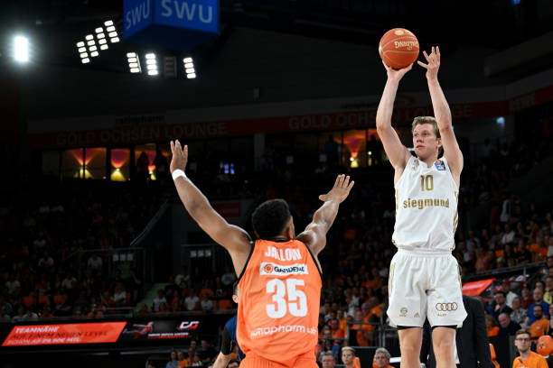 高光表现是 高光表现是