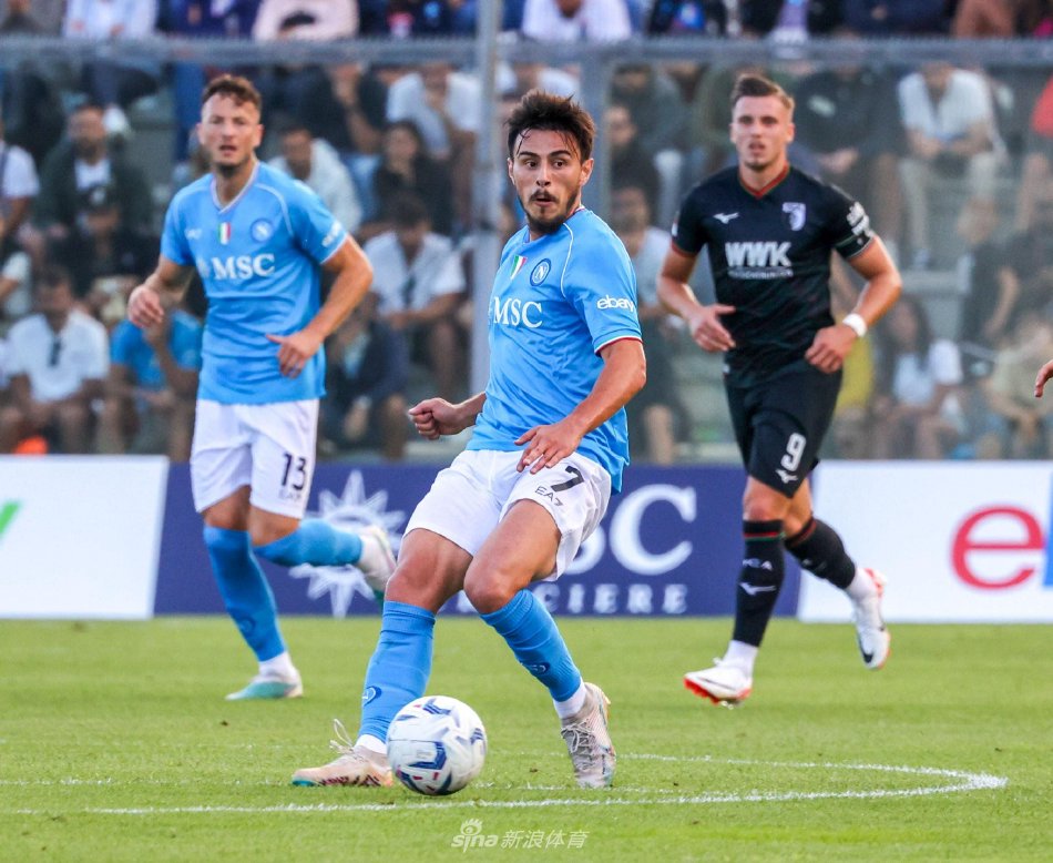 西部豪门逆 西部豪门逆