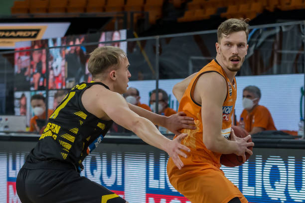 让搜索引擎 让搜索引擎